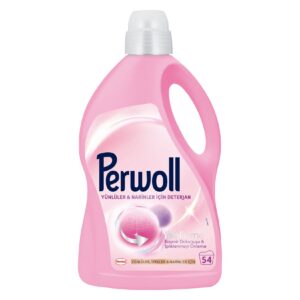 Perwoll Renew Blossom płyn do prania 3,96 l